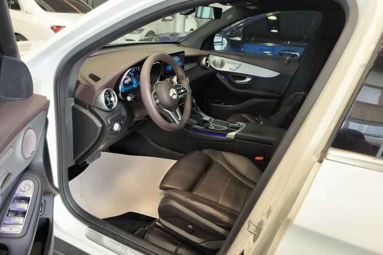 Used Mercedes-Benz GLC 2021 GLC 260 L 4MATIC Dynamic Edition