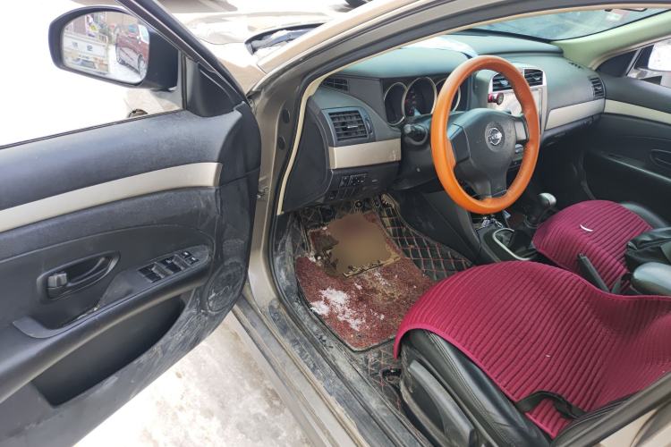 Used Nissan Sylphy 2018 Classic 1.6XE Manual Comfort Edition
