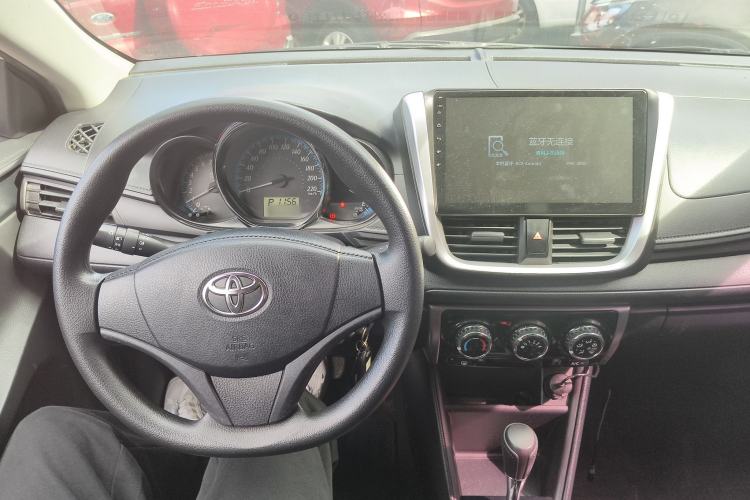 Used Toyota YARiS L 2019 1.5E CVT Dynamic Edition China VI compliant
