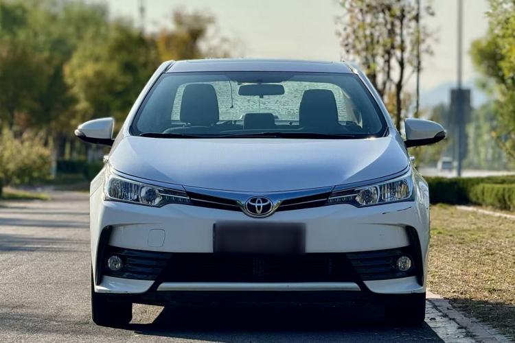 Used Toyota Corolla 2017 Revised Version 1.2T S-CVT GL-i

