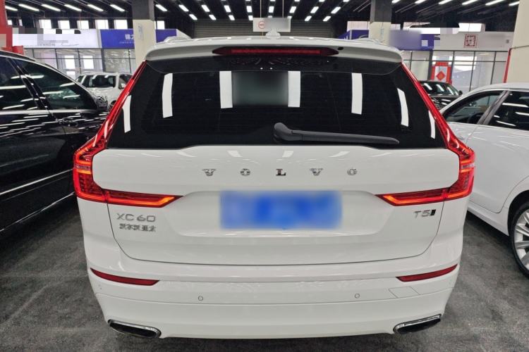 Used Volvo XC60 2019 T5 4x4 Zhiyuan Edition China VI Standard