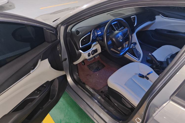 Used Buick GT 2018 15T Dual-Clutch Advanced Model China V Standard
