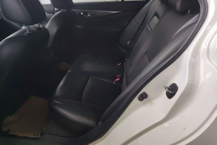 Used Infiniti Q50L 2016 2.0T Ambition Edition
