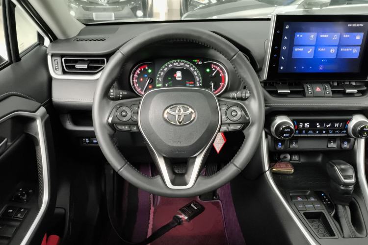 Used Toyota RAV4 2021 2.0L CVT Two-Wheel Drive Fashion PLUS Edition

