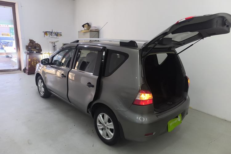 Used Nissan Livina 2015 1.6XE Manual Comfort Edition