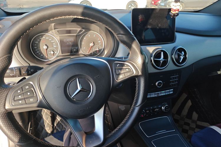 Used Mercedes-Benz B-Class 2019 B 200 Fashion Model
