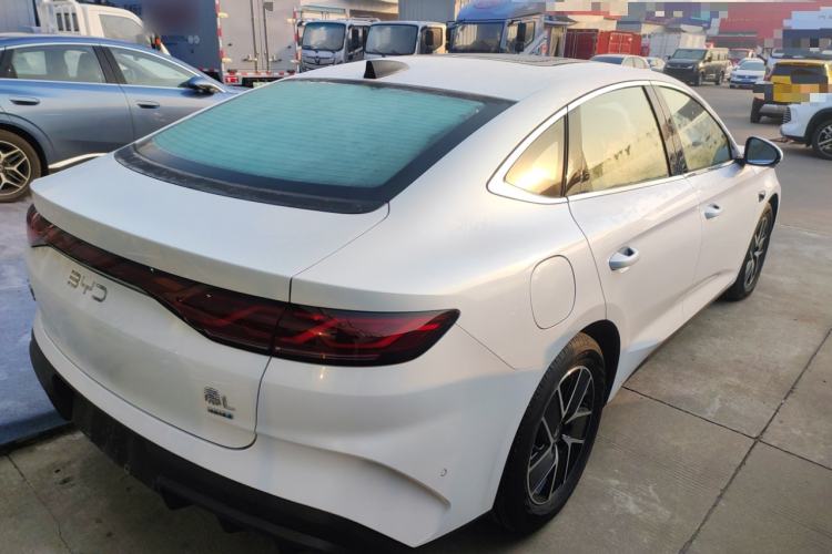 Used BYD Qin L 2025 DM-i Smart Drive 120KM Superior Model