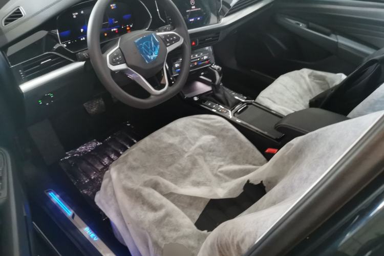 Used Volkswagen Passat New Energy 2025 430 PHEV Hybrid Business Edition
