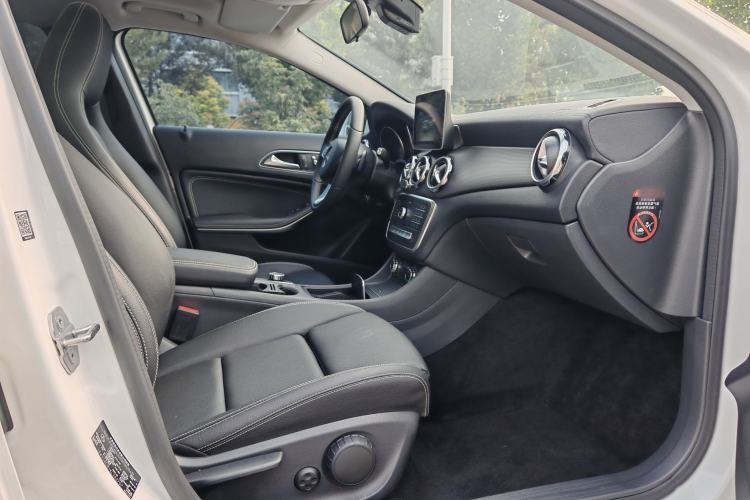 Used Mercedes-Benz GLA 2018 GLA 200 Fashion Model