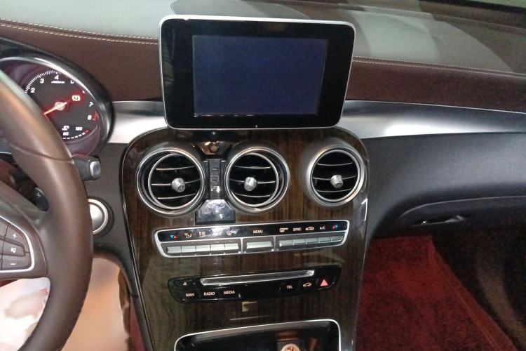 Used Mercedes-Benz GLC 2018 GLC 260 4MATIC Dynamic Edition
