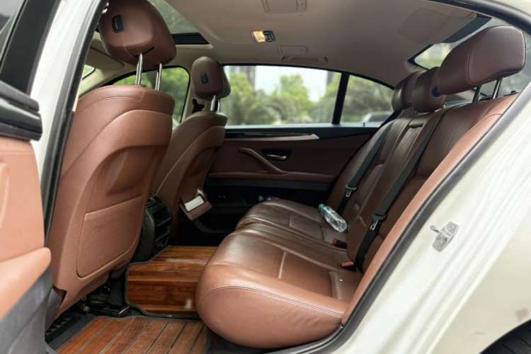 Used BMW 5 Series 2017 520Li Elegant Edition
