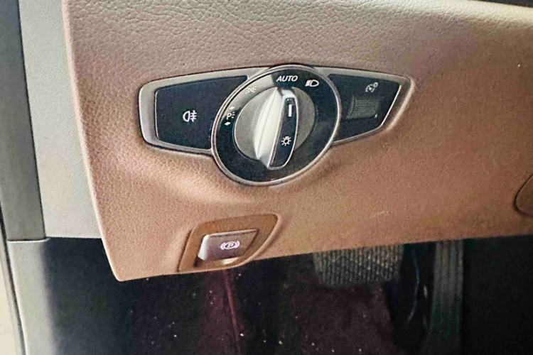 Used Mercedes-Benz E-Class 2019 E 200 L Sport 4MATIC