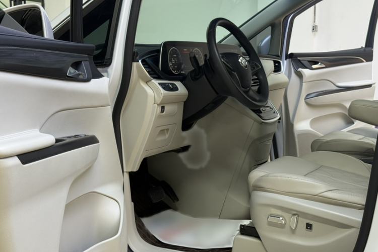 Used Buick GL8 2023 ES Lu Zun Comfort Model
