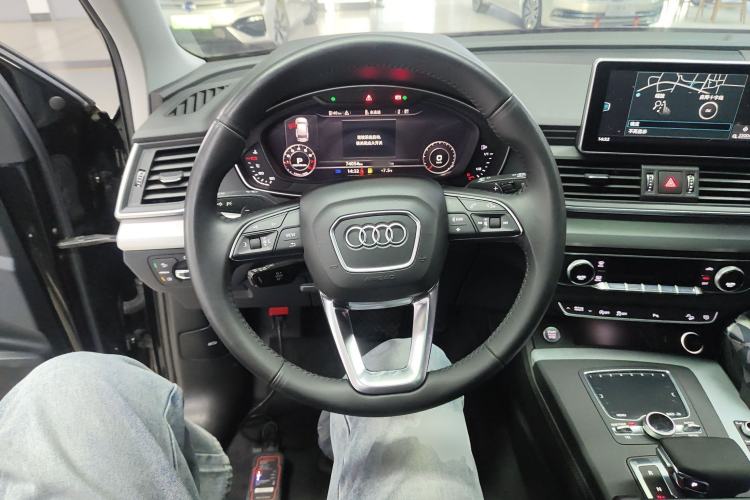 Used Audi Q5L 2020 Updated 40 TFSI Prestige Fashion Edition
