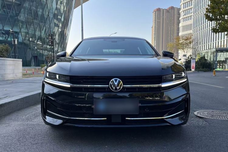 Used Volkswagen Magotan 2024 380TSI DSG Ultimate Edition
