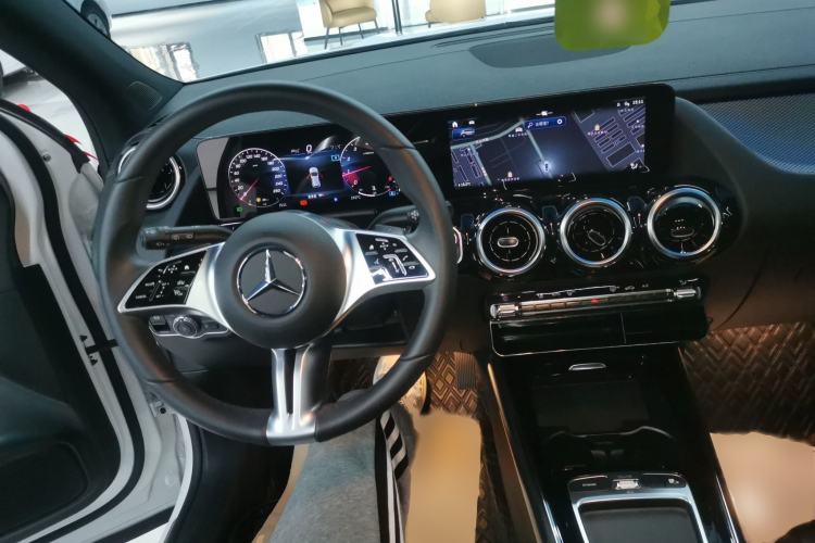 Used Mercedes-Benz GLA 2024 GLA 200
