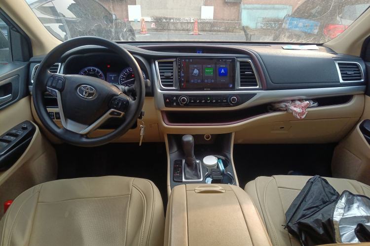 Used Toyota Highlander 2017 2.0T Four-Wheel Drive Elite Edition 7-Seater
