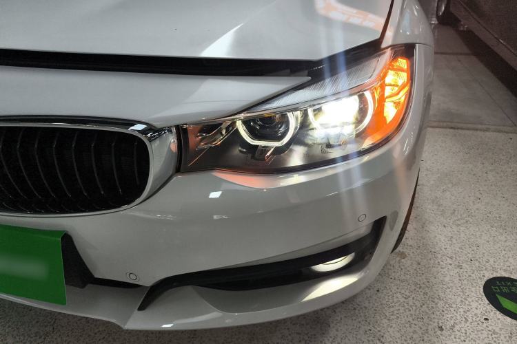 Used BMW 3 Series GT 2018 320i Sport Edition
