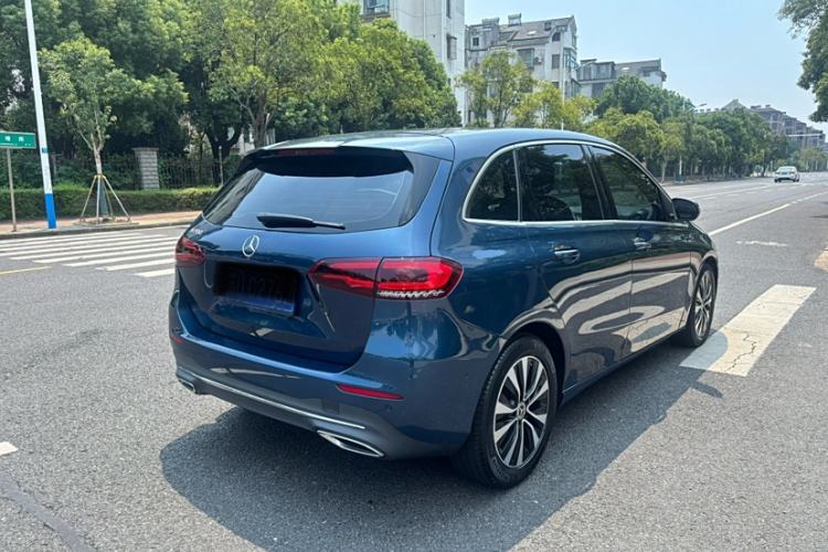 Used Mercedes-Benz B-Class 2021 B 200 Sport Edition
