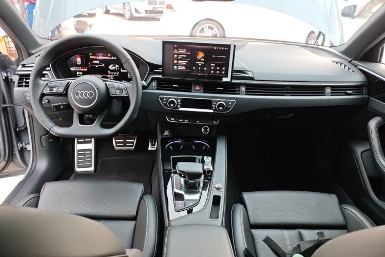 Used Audi A4L 2025 2 Million Units Enjoyment Version 40 TFSI Luxury Dynamic Edition