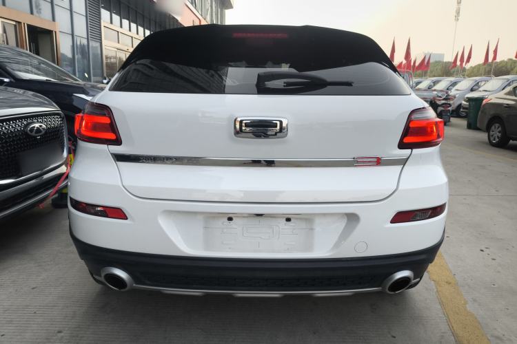 Used Qoros 3 2016 Urban SUV 1.6T Automatic Zhiyue Model
