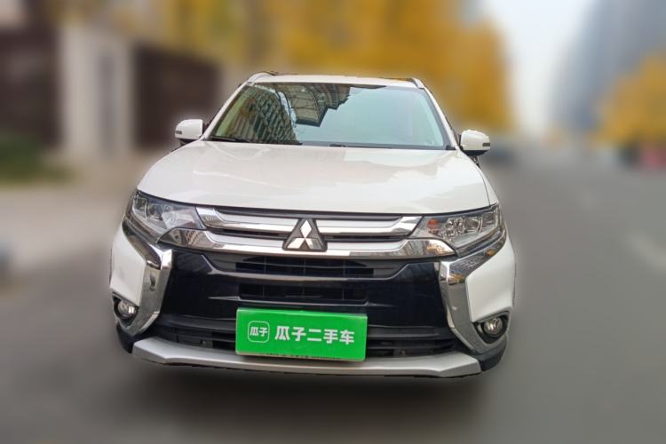 Used Mitsubishi Outlander 2018 2.4L 4x4 Elite Edition 5 Seats
