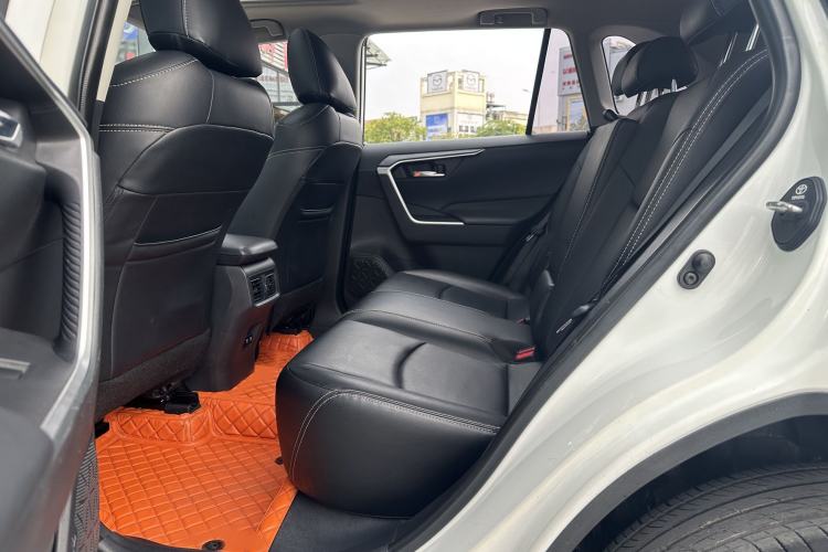 Used Toyota RAV4 2020 2.0L CVT Two-Wheel Drive Fashion Edition