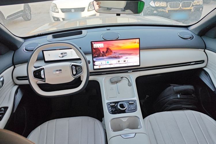 Used  Galaxy Xingjian 7 EM-i 2025 120km Exploration+ Version
