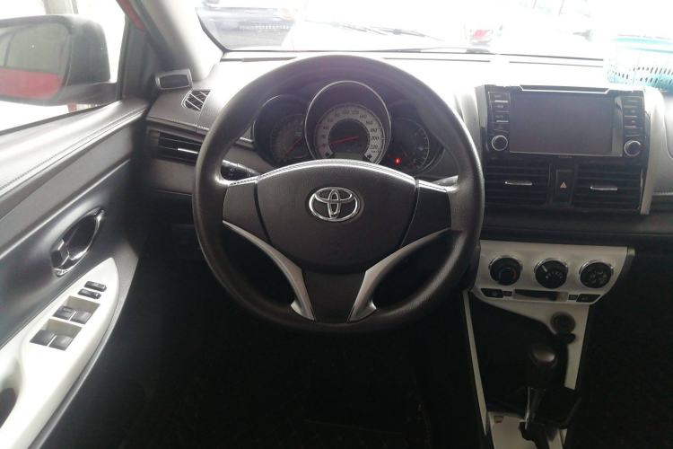 Used Toyota YARiS L 2015 1.5G Automatic Xuan Dong Sunroof Special Edition
