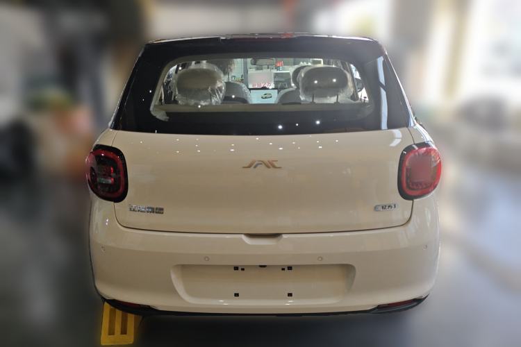 Used  3 2024 Beloved Edition 330km Air+