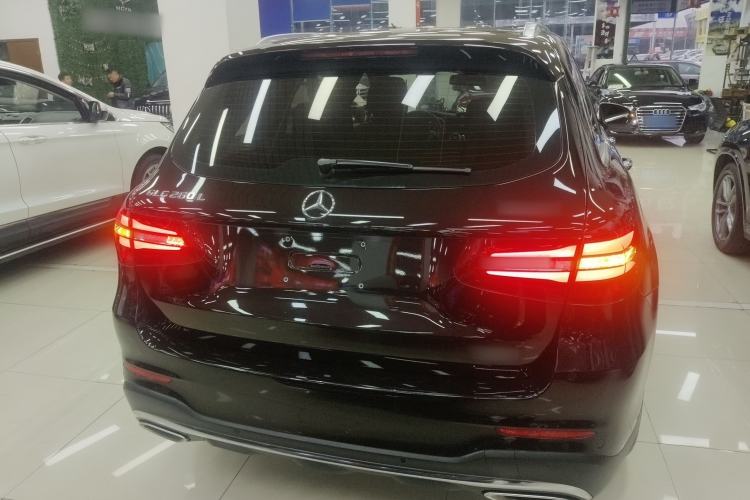 Used Mercedes-Benz GLC 2019 GLC 260 L 4MATIC Dynamic Model

