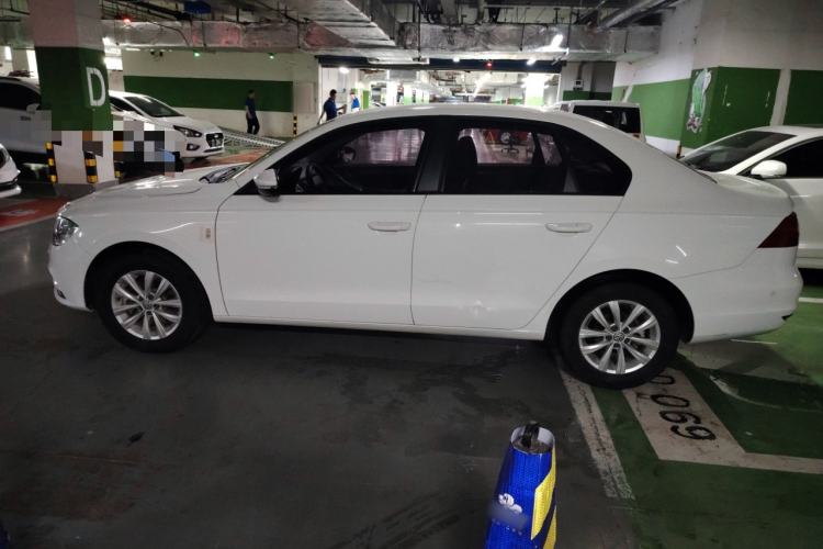 Used Volkswagen Bora 2016 1.6L Automatic Fashion Model
