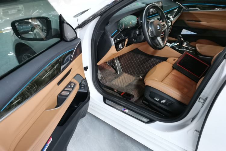 Used BMW 6 Series GT 2019 630i M Sport Package
