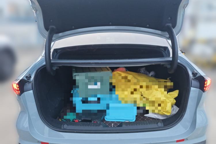 Used  L6 2024 125km PLUS Dragon Edition
