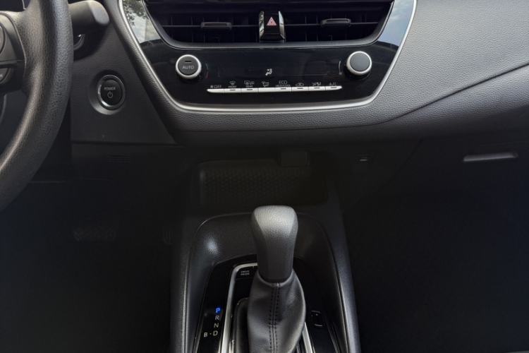 Used Toyota Corolla 2024 1.8L Smart Electric Hybrid Dual-Engine Pioneer Edition
