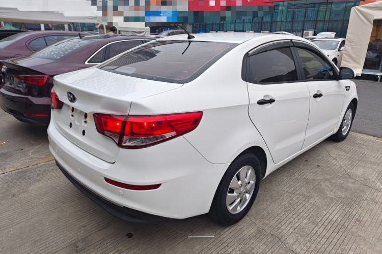 Used Kia K2 2015 Sedan 1.4L Automatic GLS
