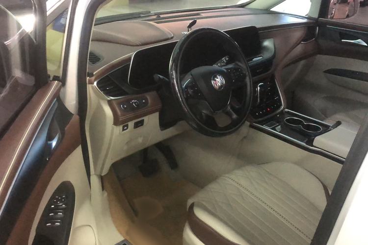 Used Buick GL8 2021 ES Landtrek 653T Comfort Edition
