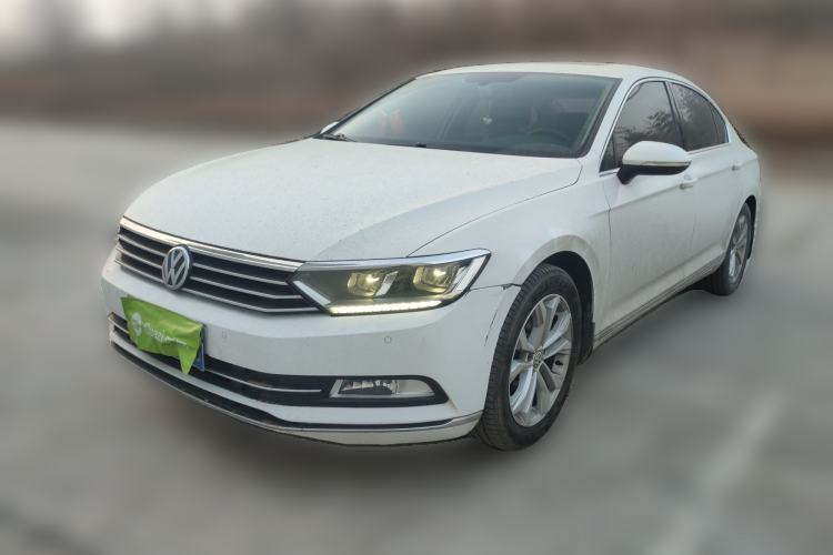 Used Volkswagen Magotan 2017 330TSI DSG Luxury Model