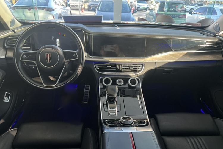 Used Hongqi H9 2023 2.0T Smart Connect Flagship Edition
