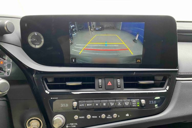 Used Lexus ES 2022 200 Excellence Edition
