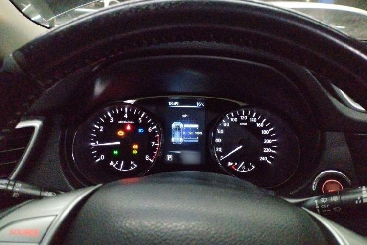 Used Nissan X-Trail 2016 2.0L CVT Smart Enjoyment Version 4WD