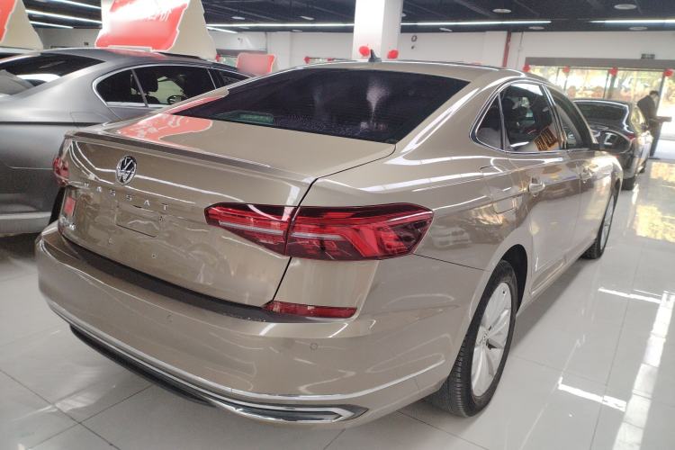 Used Volkswagen Passat 2019 330TSI Elite Edition China VI
