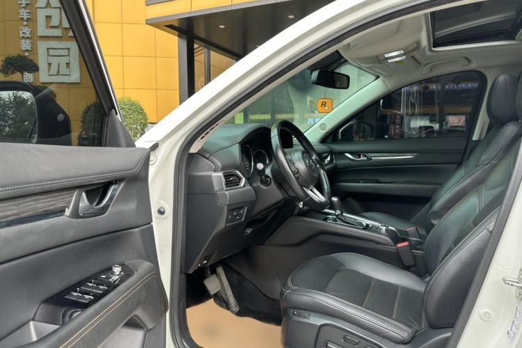 Used Mazda CX-5 2017 2.5L Automatic 2WD ZhiZun Version China V Standard