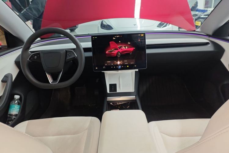 Used Tesla Model 3 2023 Rear-Wheel-Drive Version
