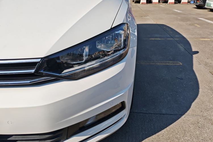 Used Volkswagen Touran 2021 Touran L 280TSI DSG Comfort Edition 7 Seats
