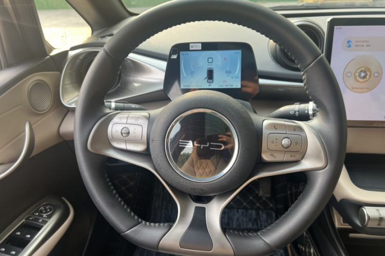 Used BYD Dolphin 2021 405 km Fashion Edition