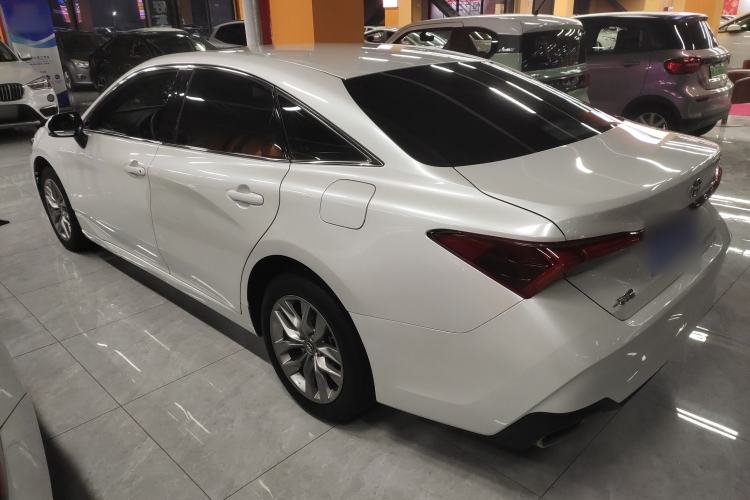 Used Toyota Avalon 2019 2.0L Ambition Edition China VI
