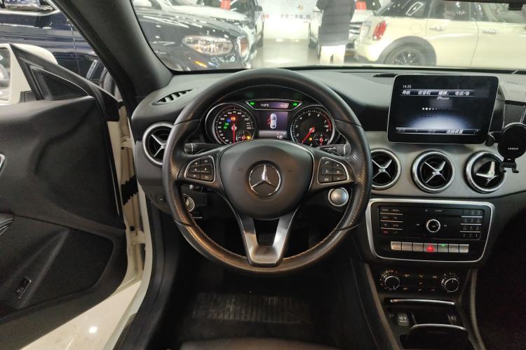 Used Mercedes-Benz CLA 2017 Facelifted CLA 200 Stylish Edition
