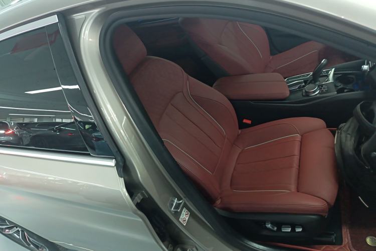 Used BMW 5 Series New Energy 2021 535Le Pioneer Edition M Sport Package
