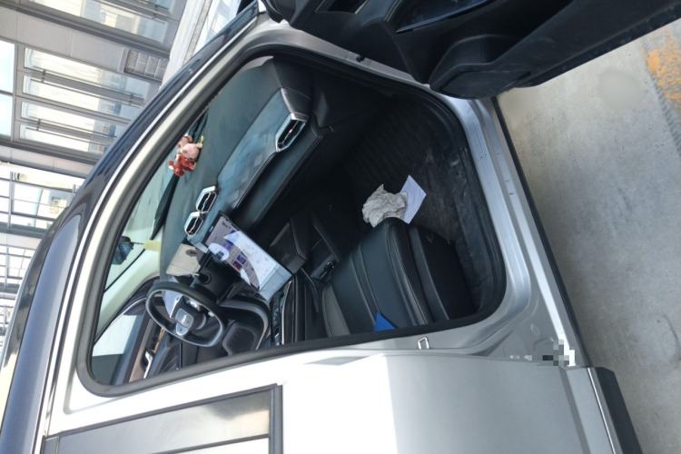 Used Dongfeng Aeolus Mage 2023 DH-i 1.5T Luxury Edition
